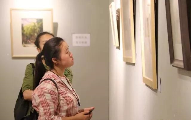 2019考研：云师大商学院第二届成人水彩研修班招生啦！(图5)